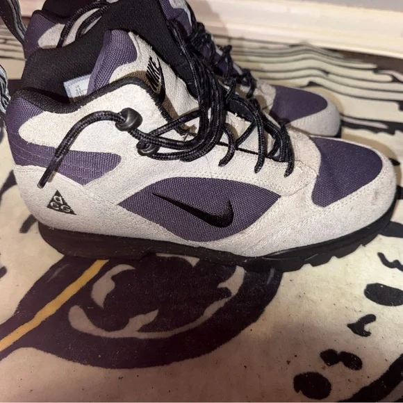 Nike Black and Purple Outerwear - Picture 3 of 7